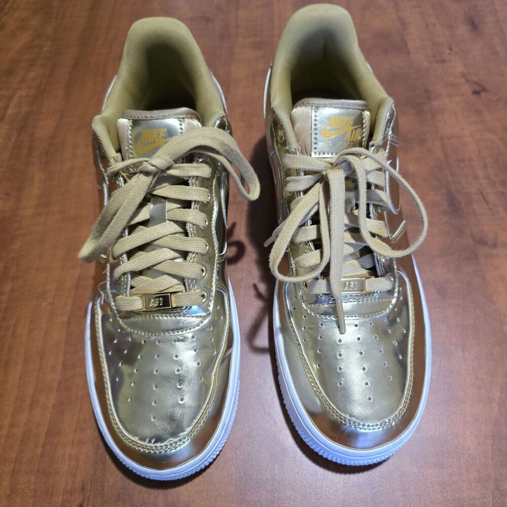Nike Womens Air Force 1 SP Liquid Metal Gold Low Top Lace Up Sneakers 10.5